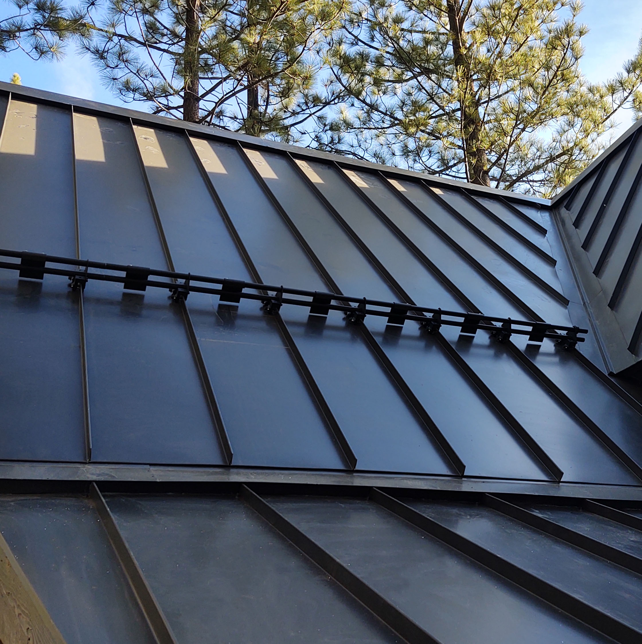 Metal vs Asphalt Roofing in Rocky Ripple: Your Questions Answered